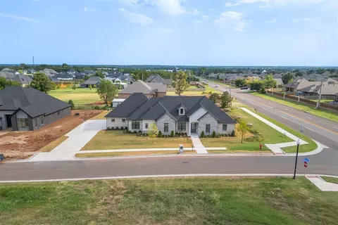 View/Area - 4500 SE 37th St, Moore, OK 73165 photo 1 of 6