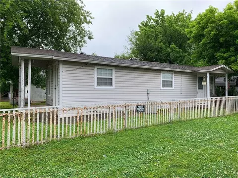 600 W Russell Ave, Seminole, OK 74868
