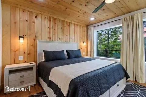 Bedroom - 262 Forest Brook Ln, Broken Bow, OK 74728 photo 4 of 6