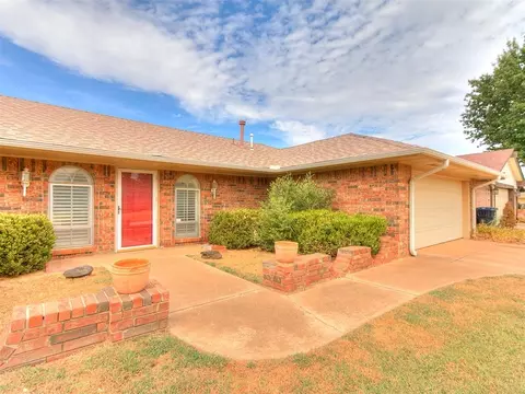 8225 NW 100th St, Oklahoma City, OK 73162