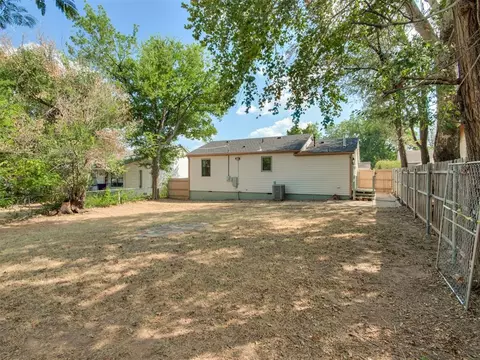 Exterior - 111 E 11th, Edmond, OK 73034 photo 8 of 12