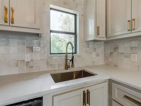Kitchen - 111 E 11th, Edmond, OK 73034 photo 5 of 5