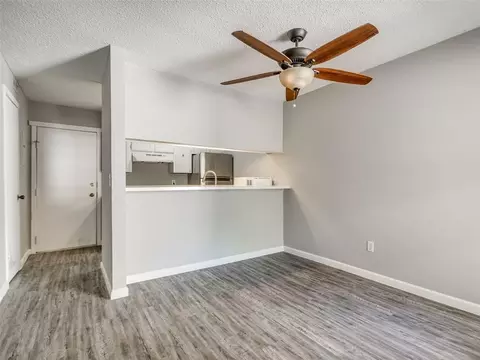 Living - 827 Red Bird Ln #C, Norman, OK 73072 photo 4 of 4