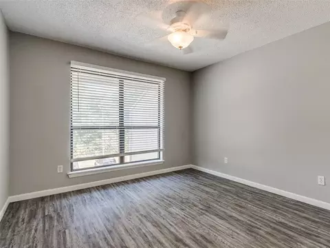 Bedroom - 827 Red Bird Ln #C, Norman, OK 73072 photo 1 of 7