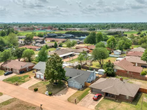 9927 Georgia Ave, Oklahoma City, OK 73120