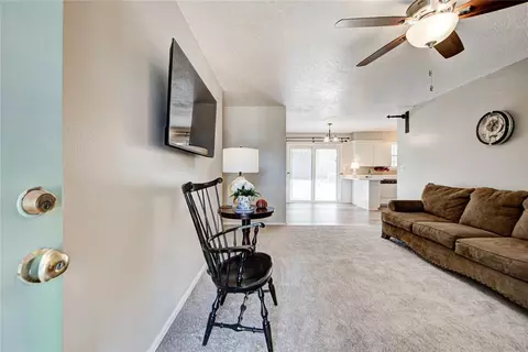 Entry Way - 202 E Cherry Ave, Yukon, OK 73099 photo 1 of 4