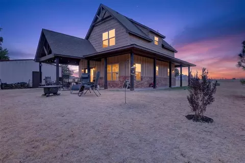 Exterior - 138 NW Tanyas Trl, Cache, OK 73527 photo 5 of 7