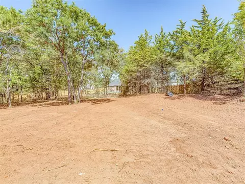 Exterior - 8020 Longbow, Arcadia, OK 73007 photo 5 of 6