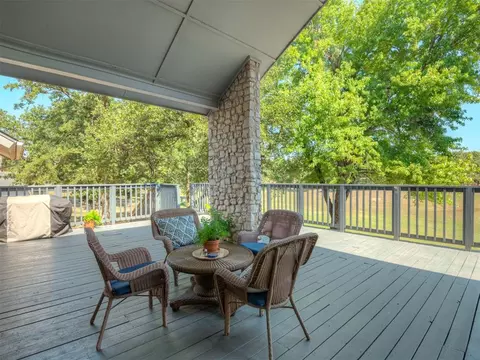 Exterior - 16881 E Imhoff Rd, Norman, OK 73026 photo 5 of 9