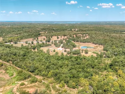 View/Area - 16881 E Imhoff Rd, Norman, OK 73026 photo 10 of 11