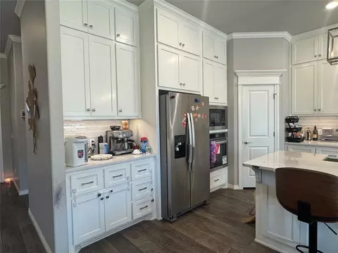 Kitchen - 3500 Grady Ln, Moore, OK 73160 photo 2 of 4