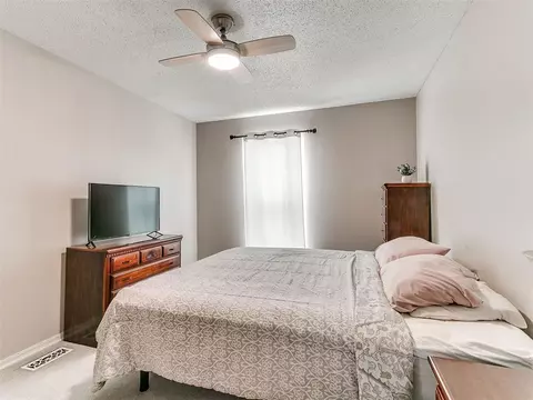 Bedroom - 603 E 27th St, Edmond, OK 73013 photo 1 of 4