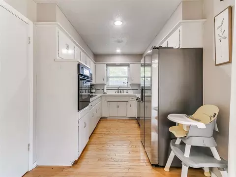 Kitchen - 603 E 27th St, Edmond, OK 73013 photo 1 of 4