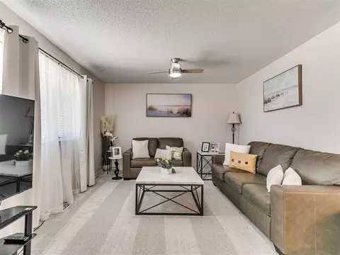 Living - 603 E 27th St, Edmond, OK 73013 photo 4 of 4