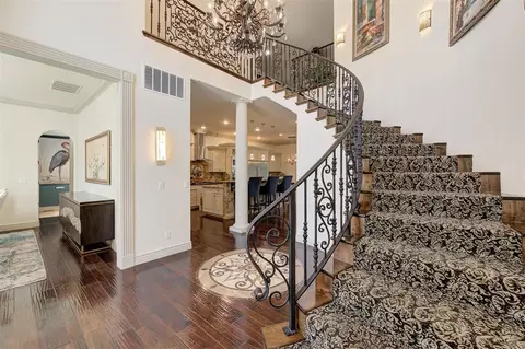 Entry Way - 3023 E 44th St, Edmond, OK 73013 photo 2 of 3