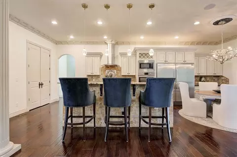 Kitchen - 3023 E 44th St, Edmond, OK 73013 photo 1 of 7