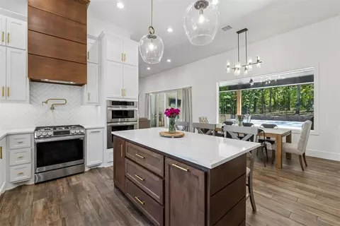 Kitchen - 335131 E 1048 Rd, Mcloud, OK 74851 photo 2 of 4