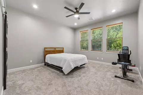 Bedroom - 335131 E 1048 Rd, Mcloud, OK 74851 photo 2 of 4