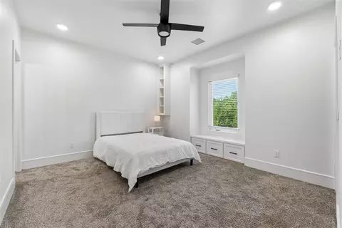 Bedroom - 335131 E 1048 Rd, Mcloud, OK 74851 photo 3 of 4