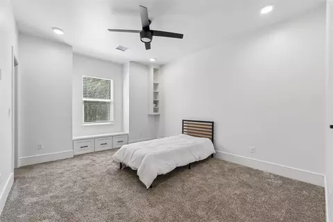 Bedroom - 335131 E 1048 Rd, Mcloud, OK 74851 photo 4 of 4