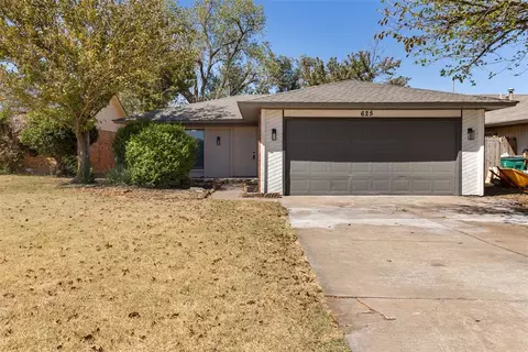 625 NW 111th St, Oklahoma City, OK 73114