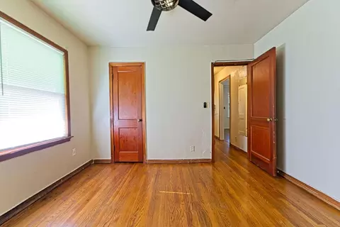 Bedroom - 903 Eufaula St, Norman, OK 73071 photo 2 of 6