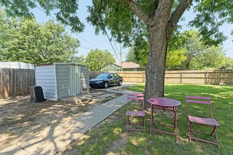 Exterior - 903 Eufaula St, Norman, OK 73071 photo 8 of 8