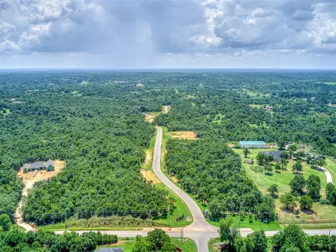 8001 Cypress Forest Cir, Oklahoma City, OK 73150