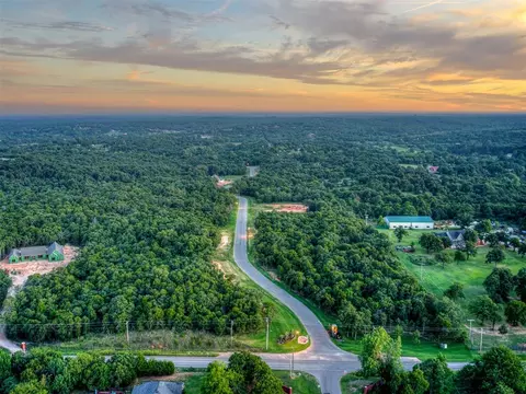 7600 Cypress Forest Cir, Oklahoma City, OK 73150