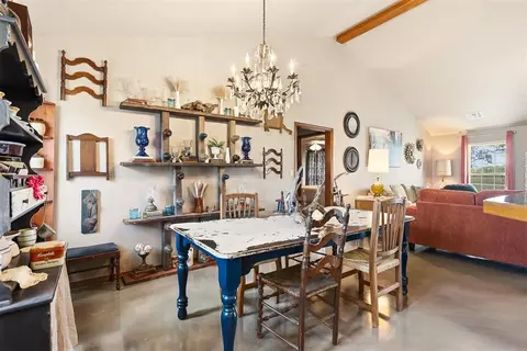 Dining - 5048 Fairview Rd, Davis, OK 73030 photo 4 of 4