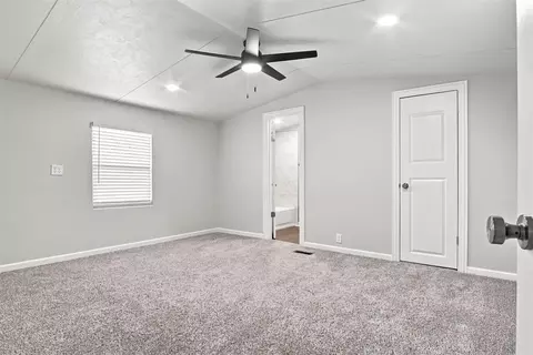 Bedroom - 333144 E 1066 Rd, Mcloud, OK 74851 photo 4 of 6