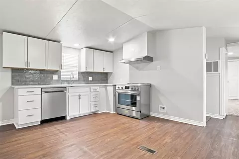 Kitchen - 333144 E 1066 Rd, Mcloud, OK 74851 photo 4 of 5