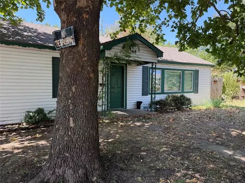 Exterior - 148 Reed Ave, Norman, OK 73071 photo 3 of 9