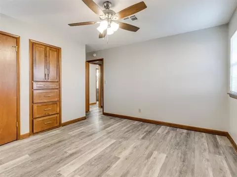 Bedroom - 421 Foreman Ave, Norman, OK 73069 photo 3 of 8