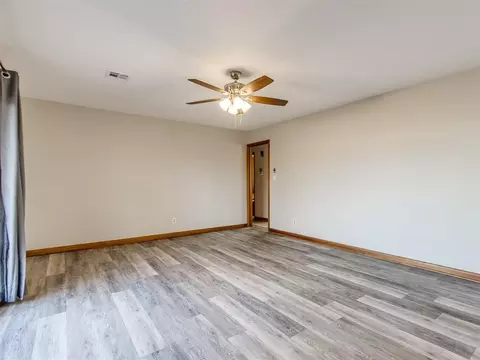 Living - 421 Foreman Ave, Norman, OK 73069 photo 3 of 5