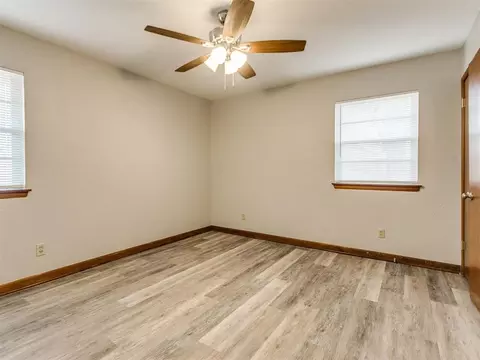 Bedroom - 421 Foreman Ave, Norman, OK 73069 photo 4 of 8