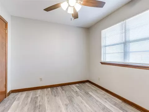 Bedroom - 421 Foreman Ave, Norman, OK 73069 photo 6 of 8