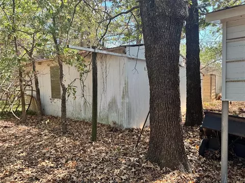 Exterior - 340013 E 810 Rd, Tryon, OK 74875 photo 6 of 19