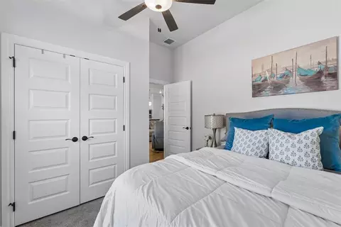 Bedroom - 3405 Broadmoore Dr, Moore, OK 73160 photo 4 of 5