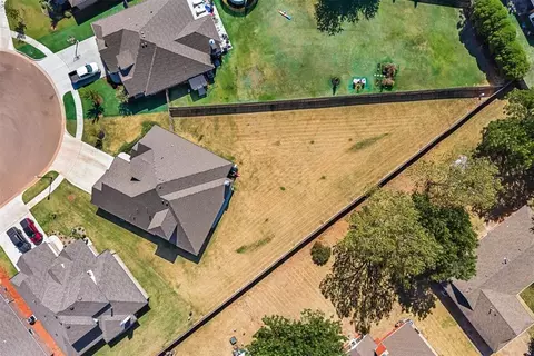 View/Area - 3405 Broadmoore Dr, Moore, OK 73160 photo 2 of 4