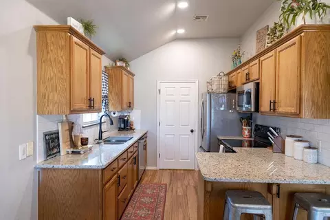 Kitchen - 4412 Applegate Dr, Moore, OK 73160 photo 1 of 2