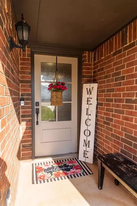 Entry Way - 4412 Applegate Dr, Moore, OK 73160 photo 1 of 2