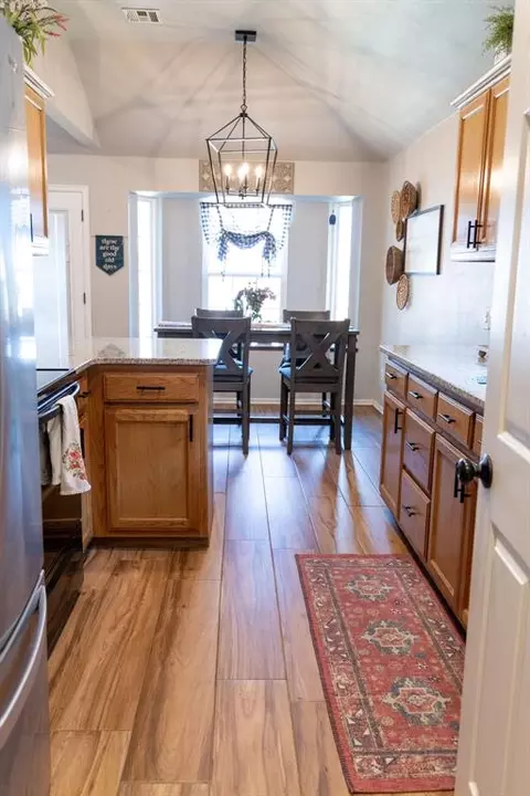 Kitchen - 4412 Applegate Dr, Moore, OK 73160 photo 2 of 2