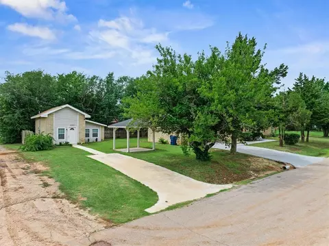 Other - 1223 E Vilas Ave, Guthrie, OK 73044 photo 1 of 6