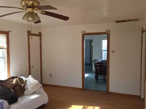 Living - 215 E Spruce Ave, Duncan, OK 73533 photo 2 of 2