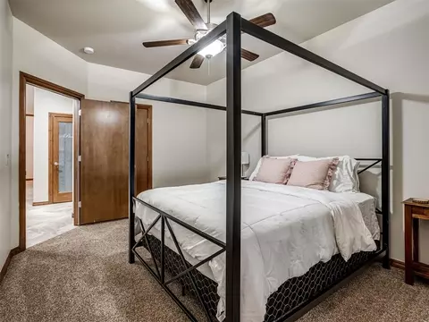 Bedroom - 329678 E 1000 Rd, Harrah, OK 73045 photo 5 of 6