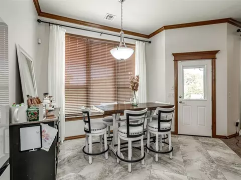 Dining - 329678 E 1000 Rd, Harrah, OK 73045 photo 1 of 2
