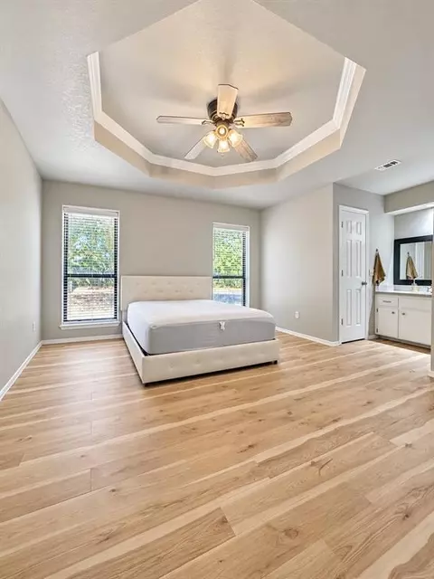 Bedroom - 420 Crest Pl, Norman, OK 73071 photo 2 of 5