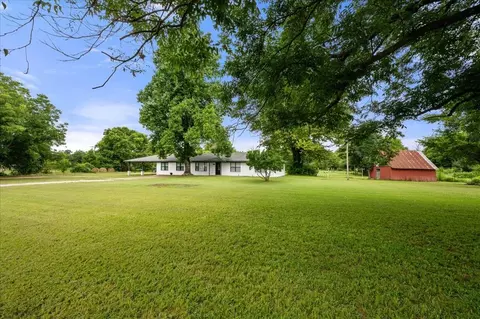 Exterior - 649 Clouse Rd, Broken Bow, OK 74728 photo 6 of 12