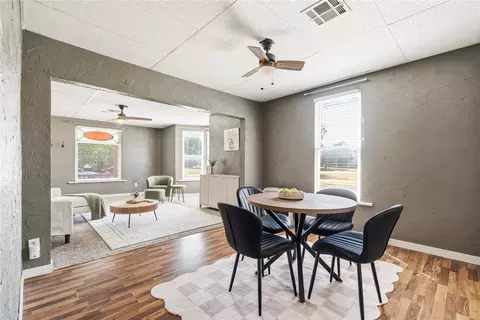 Dining - 301 N Wikoff Ave, Watonga, OK 73772 photo 1 of 1